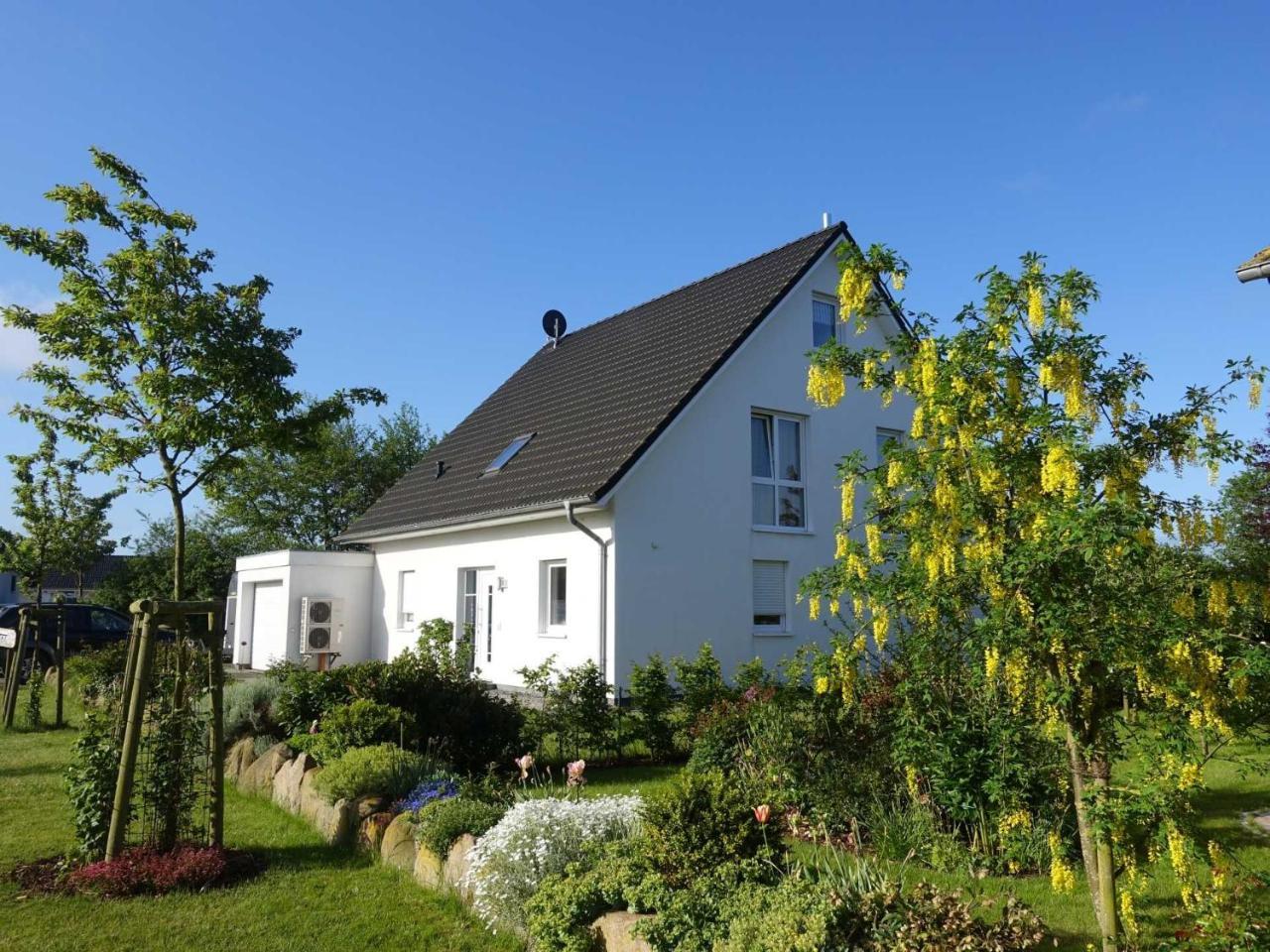 Ferienwohnung Regenbogenhaus Hasselberg  Ngoại thất bức ảnh