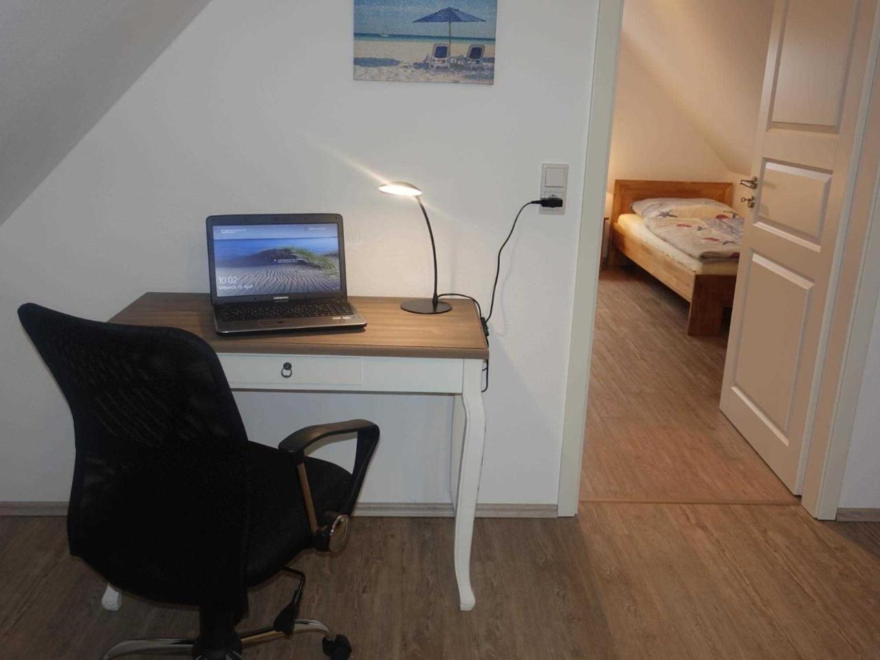 Ferienwohnung Regenbogenhaus Hasselberg  Ngoại thất bức ảnh
